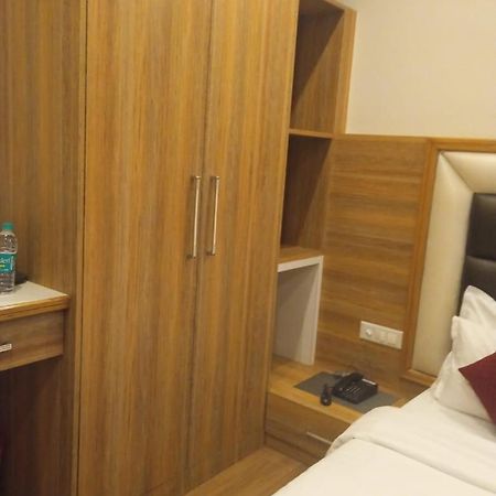 Hotel President Bharwain Esterno foto